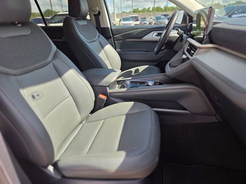 New 2026 Ford Explorer Active w/ Active Comfort Package RWD image 10