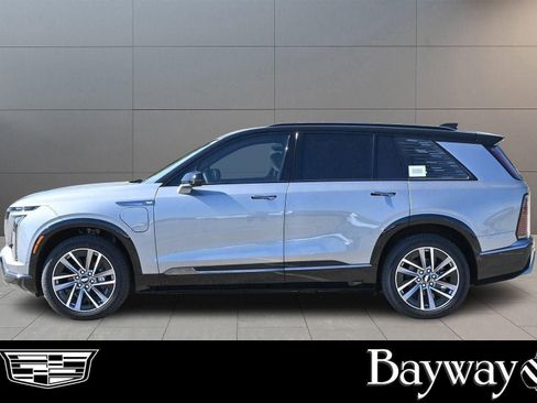 New 2026 Cadillac Vistiq Sport w/ LPO, Floor Liner Package image 74