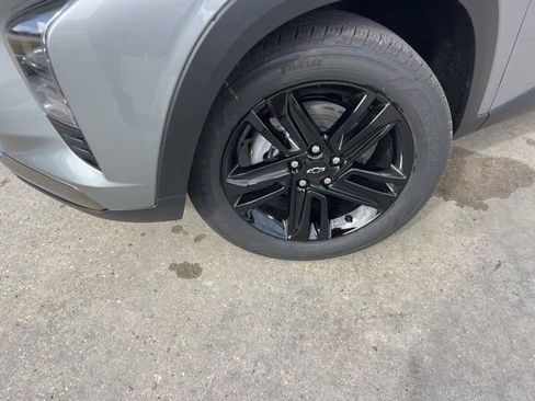 New 2026 Chevrolet Trax ACTIV w/ Sunroof Package image 32