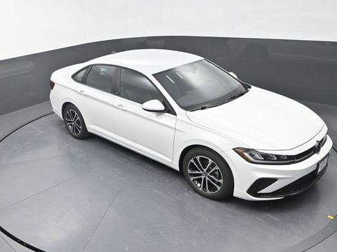 New 2026 Volkswagen Jetta Sport FWD image 12