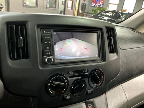 Used 2021 Nissan NV200 SV w/ Back Door Glass Package image 19