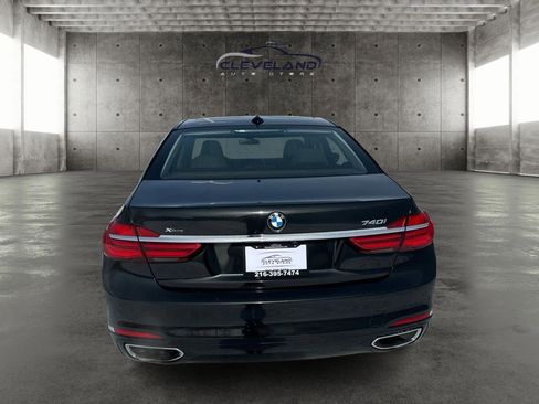 Used 2018 BMW 740i xDrive image 4