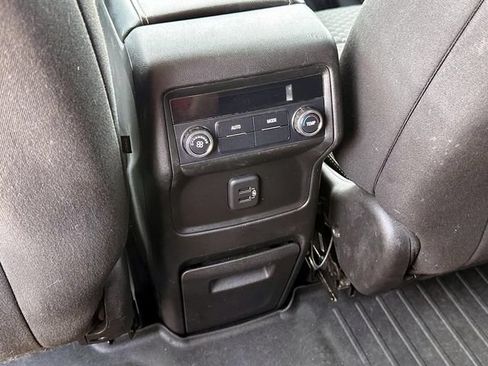 Used 2019 GMC Acadia SLE AWD/4WD image 15