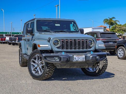 Used 2024 Jeep Wrangler Sport S w/ Convenience Group image 1