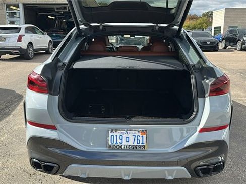 Used 2024 BMW X6 M60i w/ Dynamic Handling Package image 33