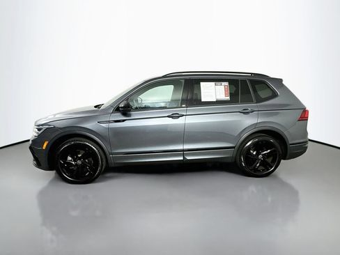 Used 2023 Volkswagen Tiguan SE R-Line FWD image 5