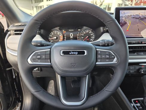 New 2026 Jeep Compass Limited image 19