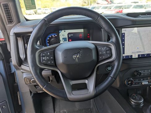 Certified 2024 Ford Bronco Badlands image 14