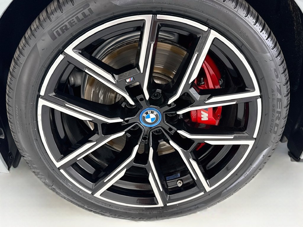 Used 2022 BMW i4 M50 AWD/4WD image 29