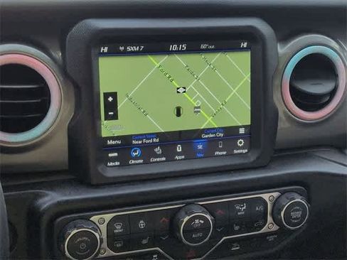 Used 2022 Jeep Wrangler Unlimited Sahara w/ Cold Weather Group image 28