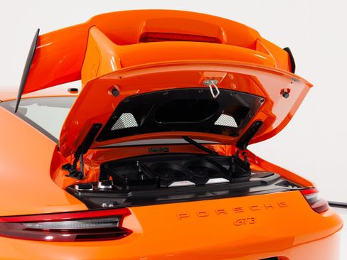 Used 2018 Porsche 911 GT3 RWD image 51