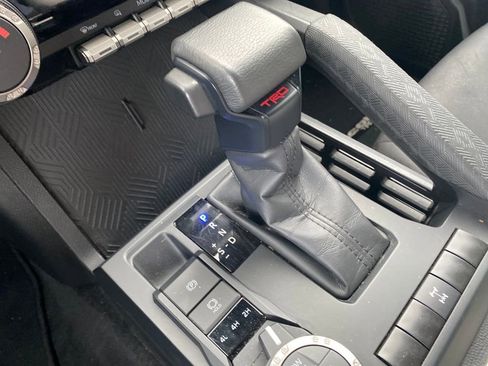 Used 2024 Toyota Tacoma TRD Off-Road image 48