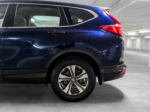 Used 2018 Honda CR-V LX image 15