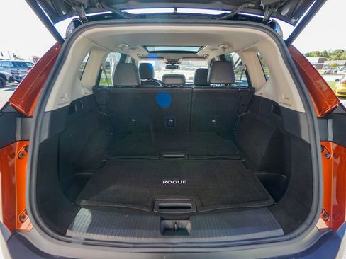 Used 2021 Nissan Rogue SL image 31