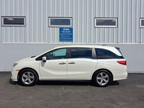 Used 2019 Honda Odyssey EX-L image 2
