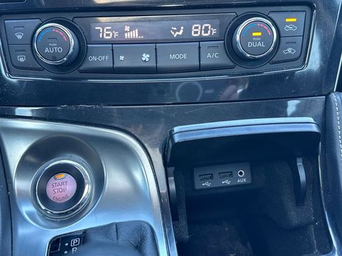 Used 2016 Nissan Maxima 3.5 SL image 30