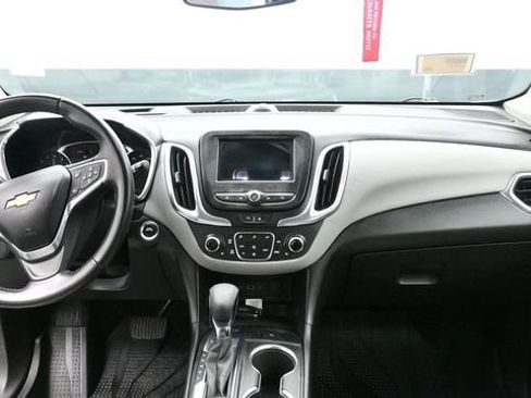Used 2022 Chevrolet Equinox LT AWD/4WD image 22