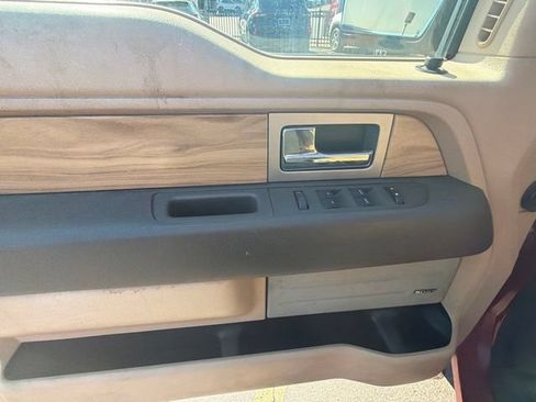 Used 2011 Ford F150 Lariat w/ Lariat Chrome Pkg AWD/4WD image 14