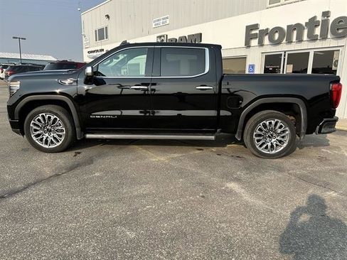 Used 2023 GMC Sierra 1500 Denali Ultimate AWD/4WD image 12