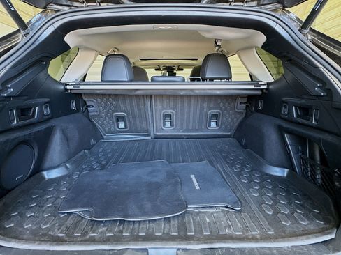 Used 2023 Subaru Outback Touring XT image 18