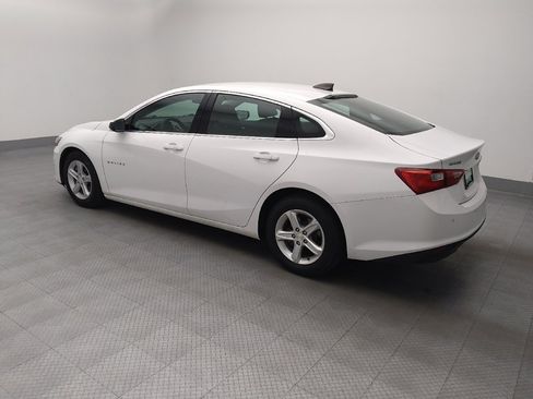 Used 2022 Chevrolet Malibu LS w/ Driver Confidence Package II FWD image 3