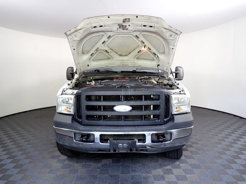 Used 2006 Ford F250 XL AWD/4WD image 36