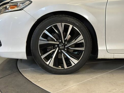 Used 2017 Honda Accord EX-L image 26