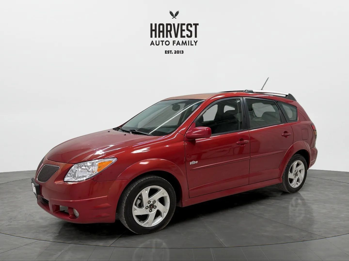 Used 2006 Pontiac Vibe w/ Sport Package FWD image 1