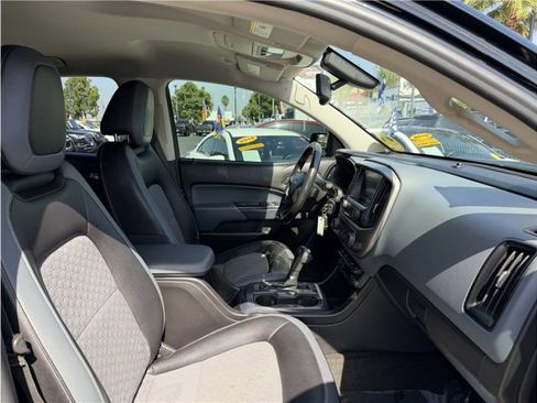 Used 2016 Chevrolet Colorado Z71 RWD image 28