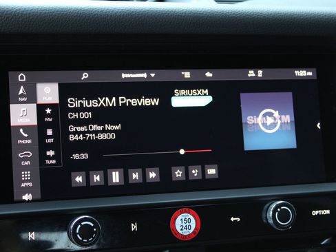 Certified 2024 Porsche Macan image 20