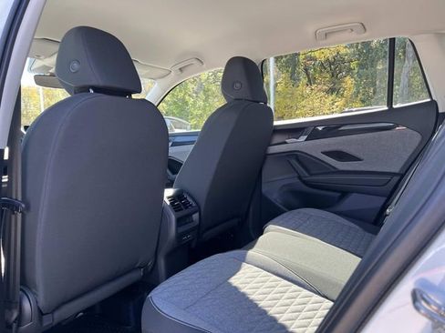 New 2026 Volkswagen Tiguan S FWD image 21