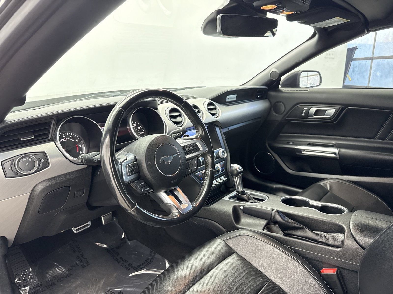 Used 2022 Ford Mustang Premium RWD image 12