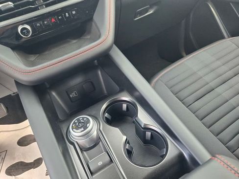 New 2026 Ford Explorer ST-Line image 18