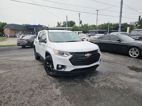Used 2019 Chevrolet Traverse LT FWD image 40