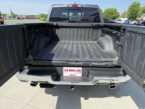 Used 2020 RAM 1500 Laramie AWD/4WD image 10