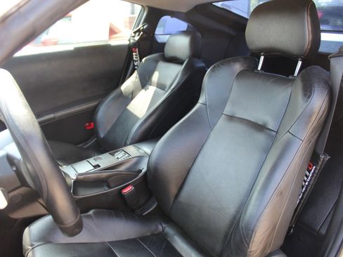 Used 2004 Nissan 350Z Touring image 15
