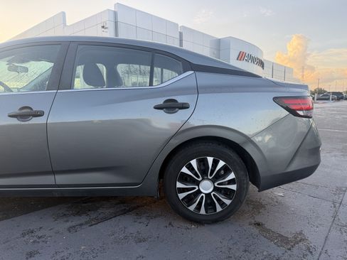 Used 2024 Nissan Sentra S FWD image 15