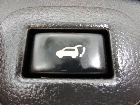 Used 2018 Nissan Armada SL w/ Premium Package AWD/4WD image 18