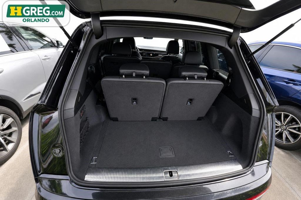 Used 2023 Audi Q7 2.0T Premium Plus w/ Premium Plus Package AWD/4WD image 15