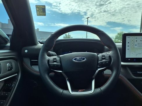 Certified 2025 Ford Explorer ST AWD/4WD image 20