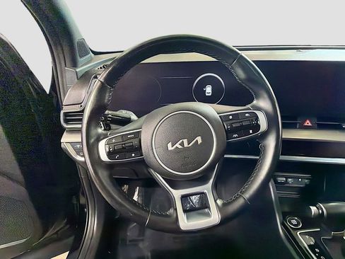 Used 2023 Kia Sportage SX image 13