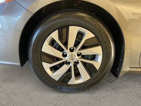 Certified 2023 Nissan Altima 2.5 S image 14