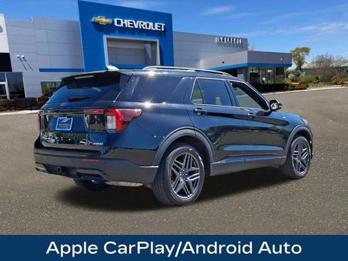 Used 2025 Ford Explorer ST-Line w/ ST-Line Street Pack AWD/4WD image 26