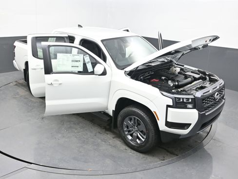 New 2026 Nissan Frontier SV image 37