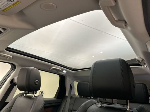 Certified 2025 Land Rover Discovery Sport S AWD/4WD image 9