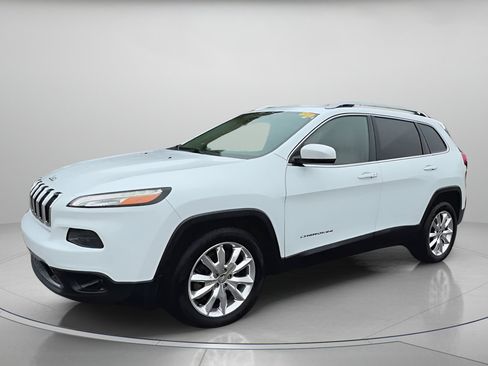 Used 2016 Jeep Cherokee Limited image 12