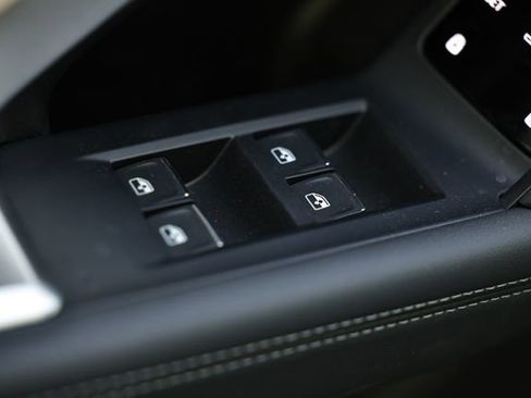 New 2026 Audi Q5 Premium image 17