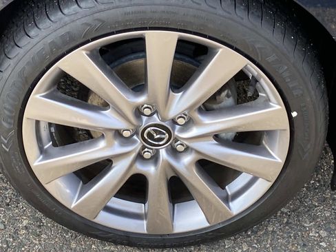 Used 2022 MAZDA MAZDA3 s image 24