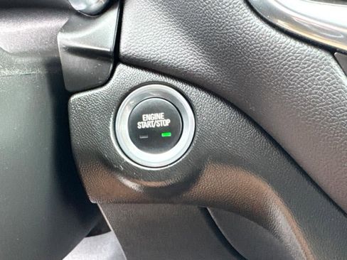 Certified 2022 Chevrolet Equinox LT image 10