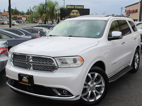 Used 2017 Dodge Durango Citadel w/ Premium Entertainment Group AWD/4WD image 45